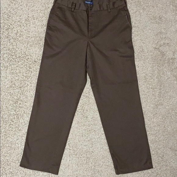 Izod pants - Picture 1 of 4